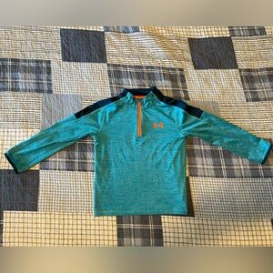 Under Armour kids size 6 pullover